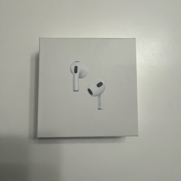 COPY - Apple White Wireless Earbuds
